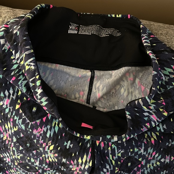 VS Sport Legging - Picture 4 of 4